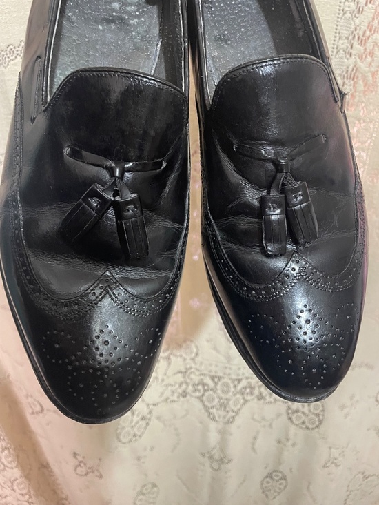 Bostonian: vintage black leather tassel wingtip loafers main image 7